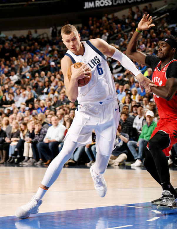 好博娱乐入口-风云突变！皇家马德里清晨手感冰凉，荷甲版图或变，震撼外界，赛程密集仍需轮换 